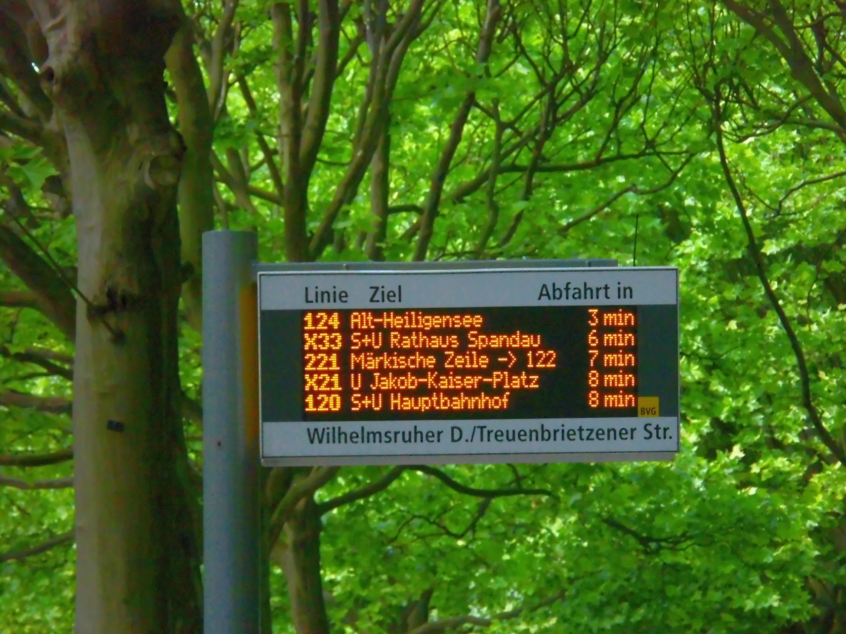 bvg fahrplan anzeige